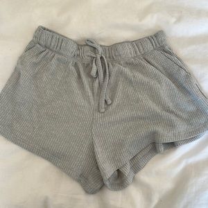 Grey comfy shorts